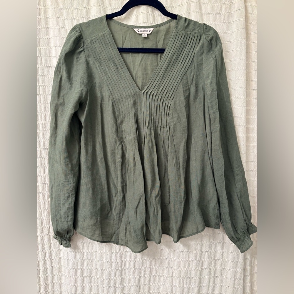 Olive Green Pintuck V-Neck Long Sleeve Top